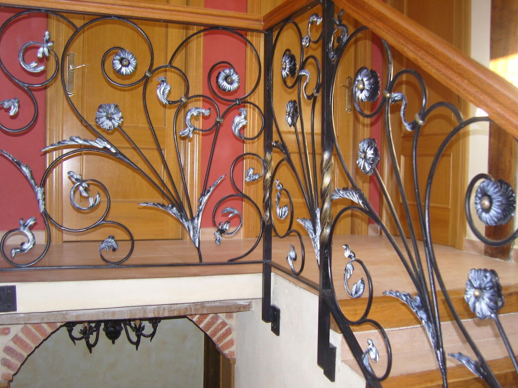 Casa Paulino Hotel Corrales De Buelna Luaran gambar