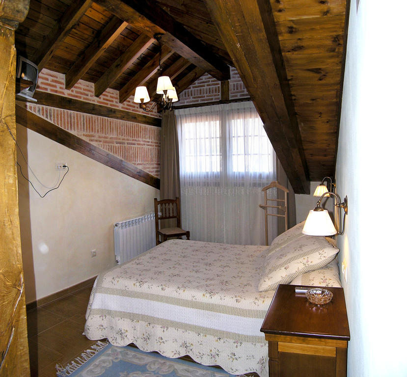 Casa Paulino Hotel Corrales De Buelna Bilik gambar