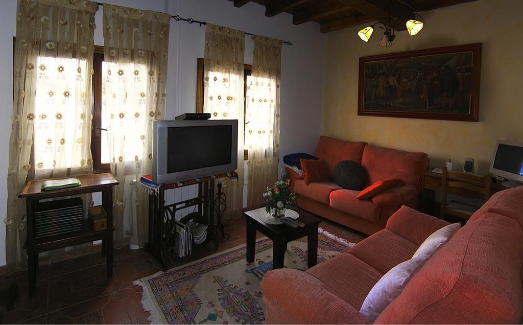 Casa Paulino Hotel Corrales De Buelna Luaran gambar